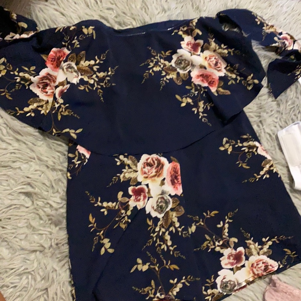 Off the shoulder tie boutique romper